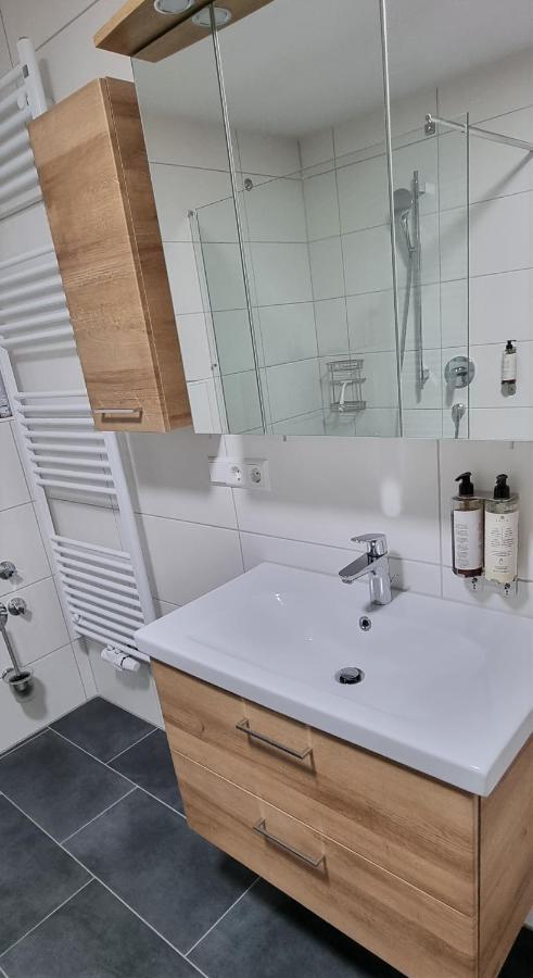 Flat11 4-Zi Wohnung Messe Karlsruhe 라인슈테텐 외부 사진