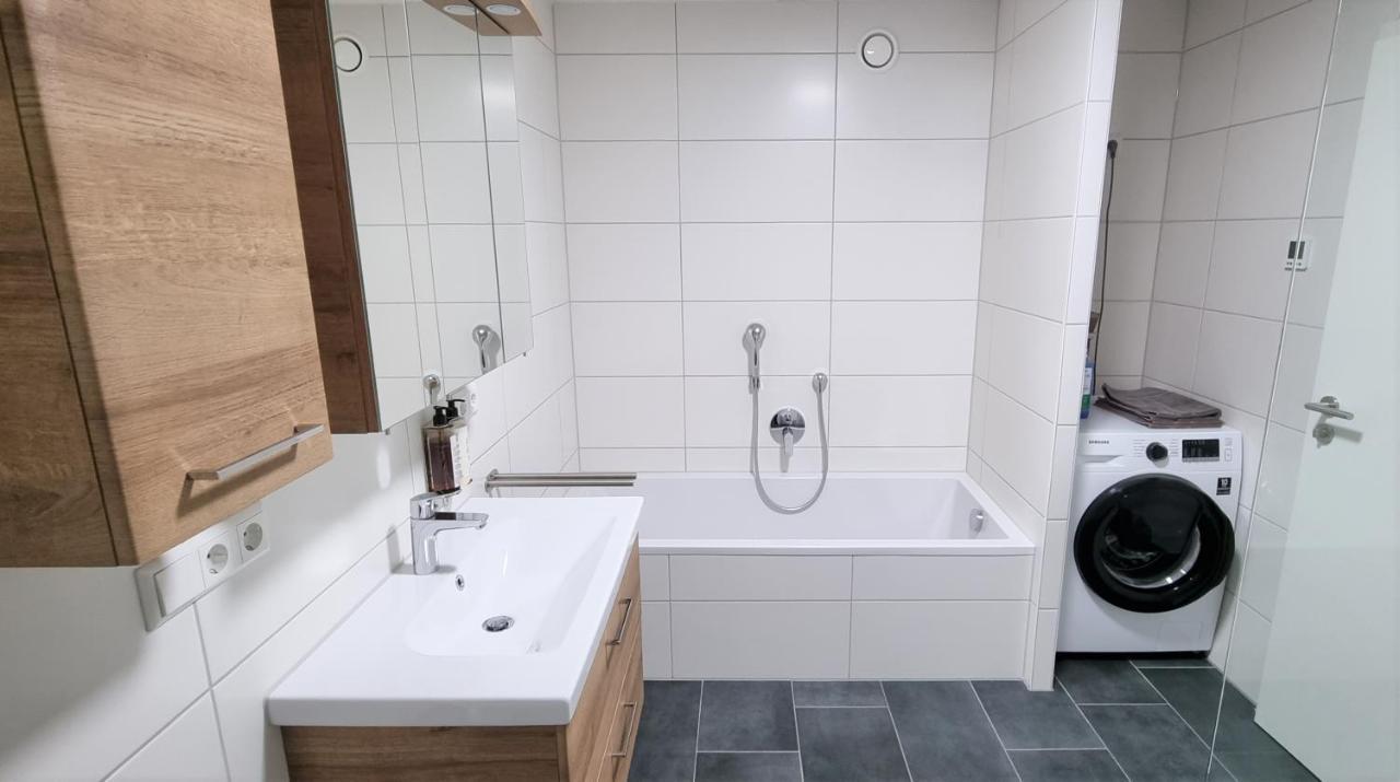 Flat11 4-Zi Wohnung Messe Karlsruhe 라인슈테텐 외부 사진