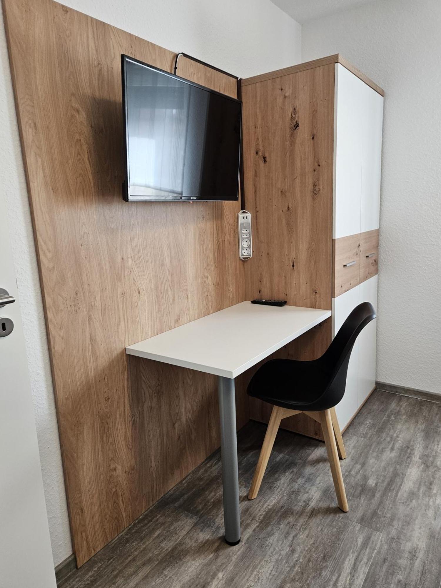 Flat11 4-Zi Wohnung Messe Karlsruhe 라인슈테텐 외부 사진